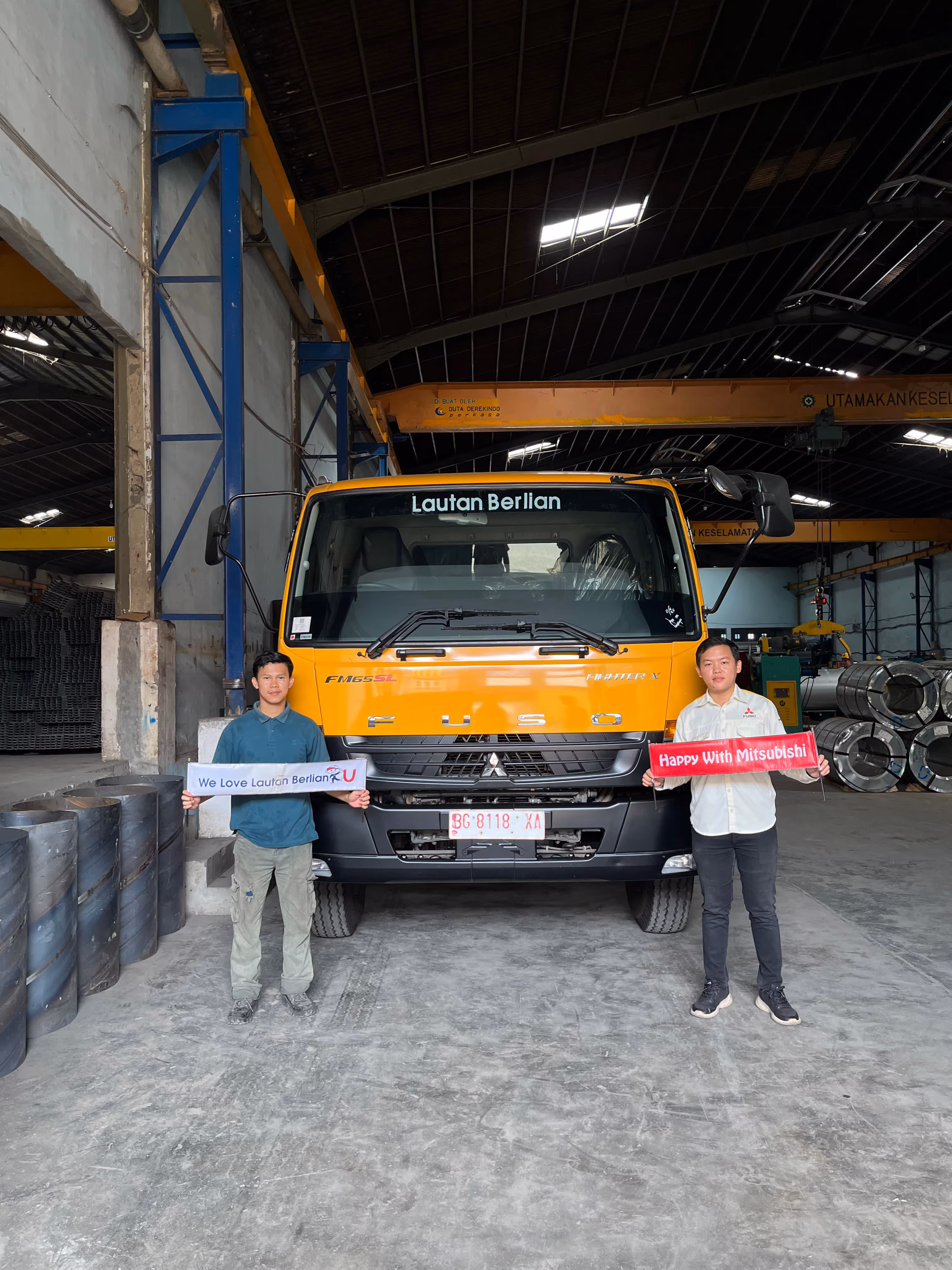 Penyerahan unit XPANDER ULTIMATE di Bukit Kecil